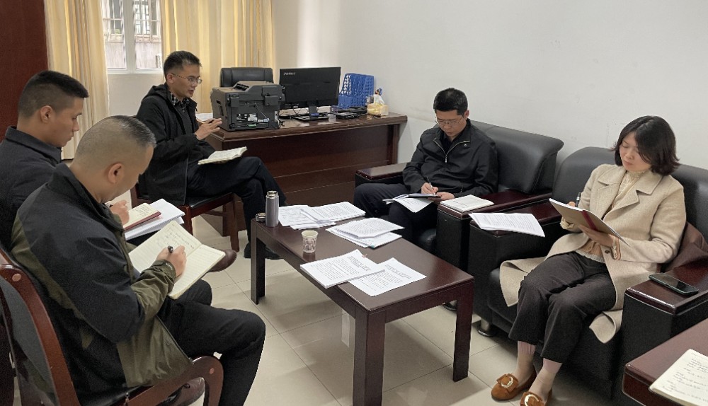 20220322李清华主任带队到市委巡察五组巡察市民政局驻地调研_副本.jpg