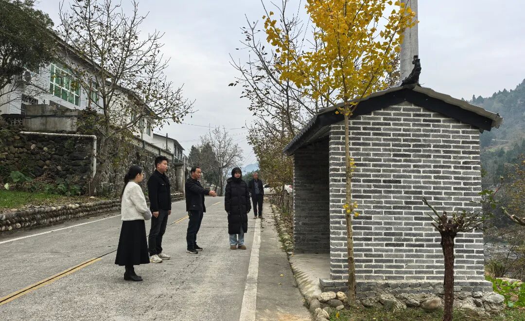 朝天 垃圾房.jpg