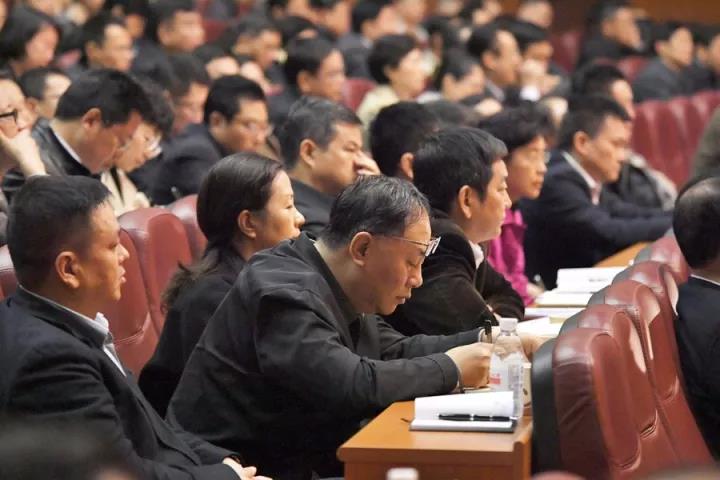 微信图片_20171109093419.jpg