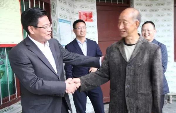 微信图片_20171109094805.jpg
