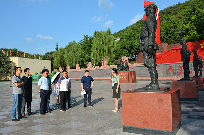 DSC_9972.jpg