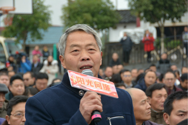 1647891c0e24be2d8c7fa29e613d6b5_meitu_4.jpg