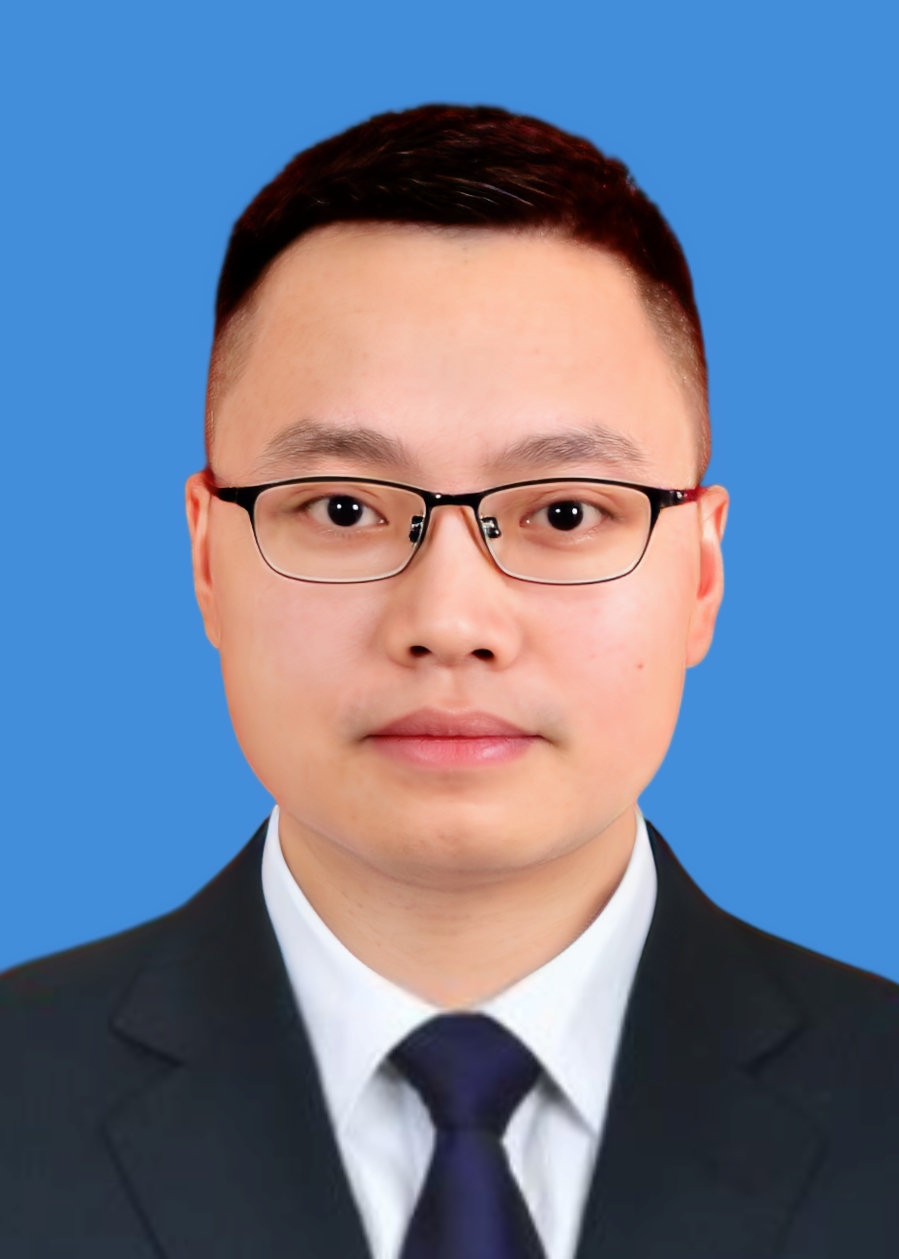 杨开忠.jpg