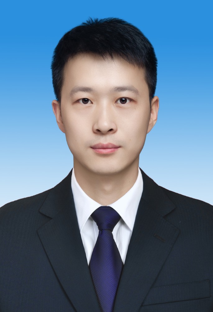 李涛新.jpg